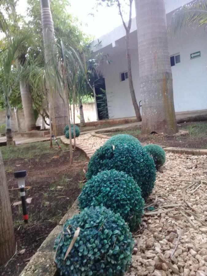 Hotel 41 Valladolid מראה חיצוני תמונה