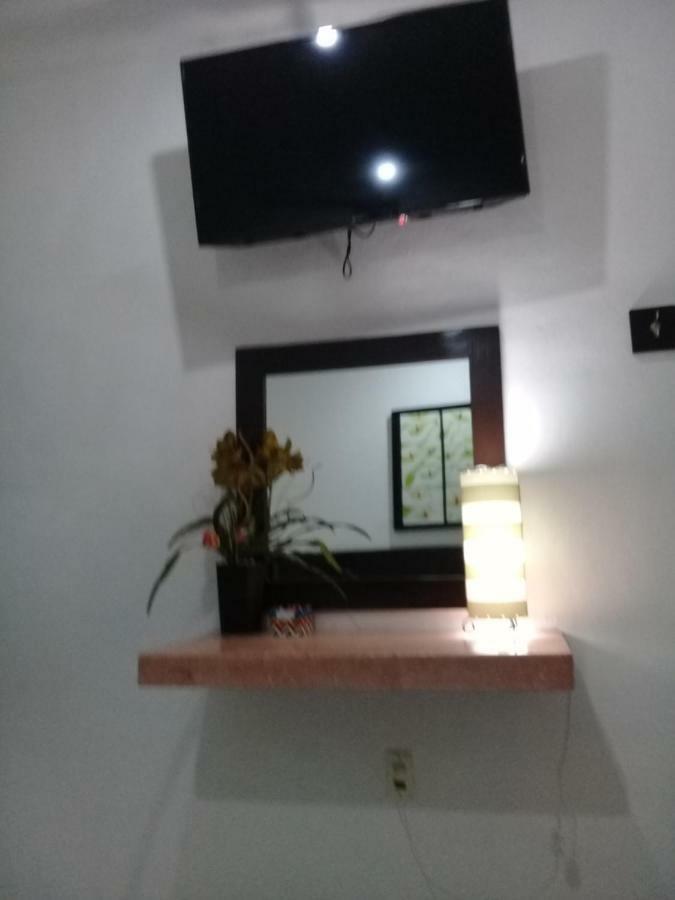 Hotel 41 Valladolid מראה חיצוני תמונה