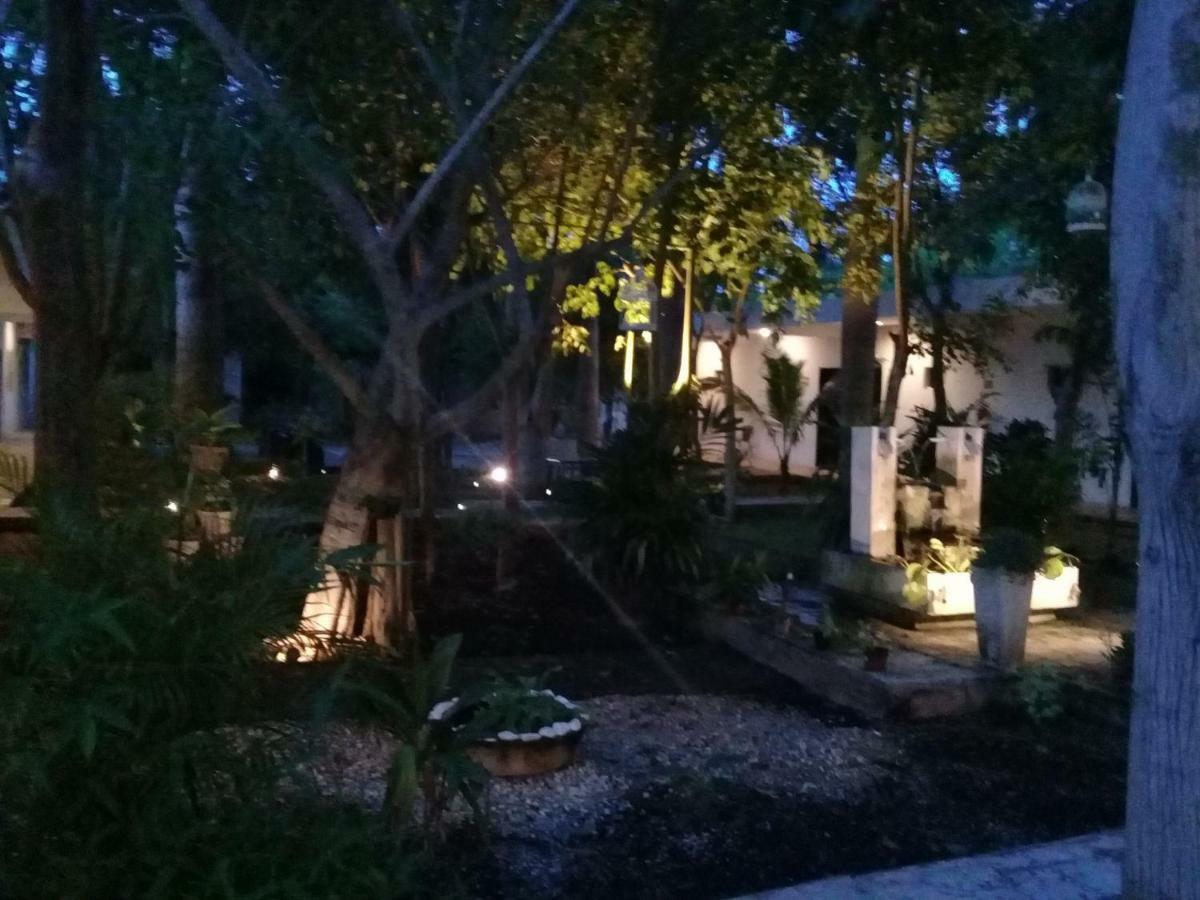 Hotel 41 Valladolid מראה חיצוני תמונה